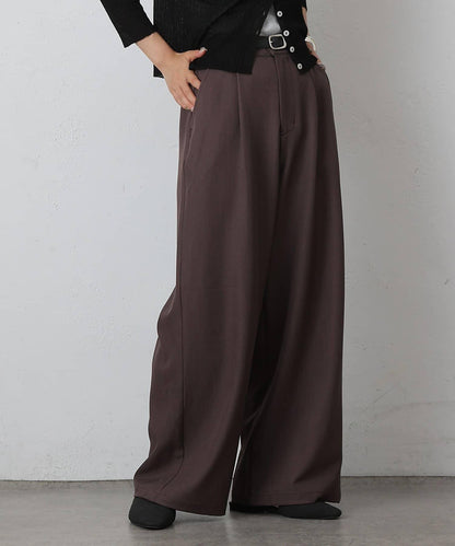 單褶寬鬆西褲