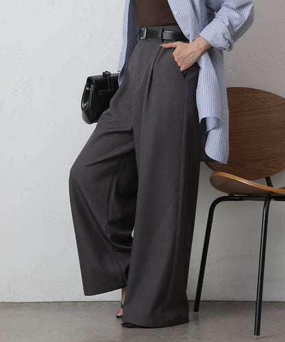 單褶寬鬆西褲