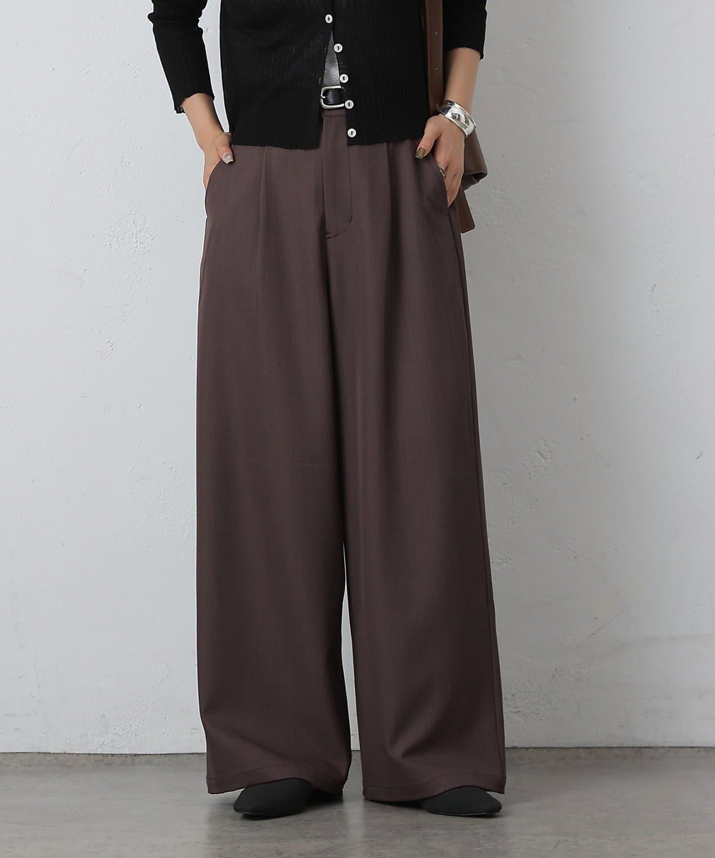 單褶寬鬆西褲