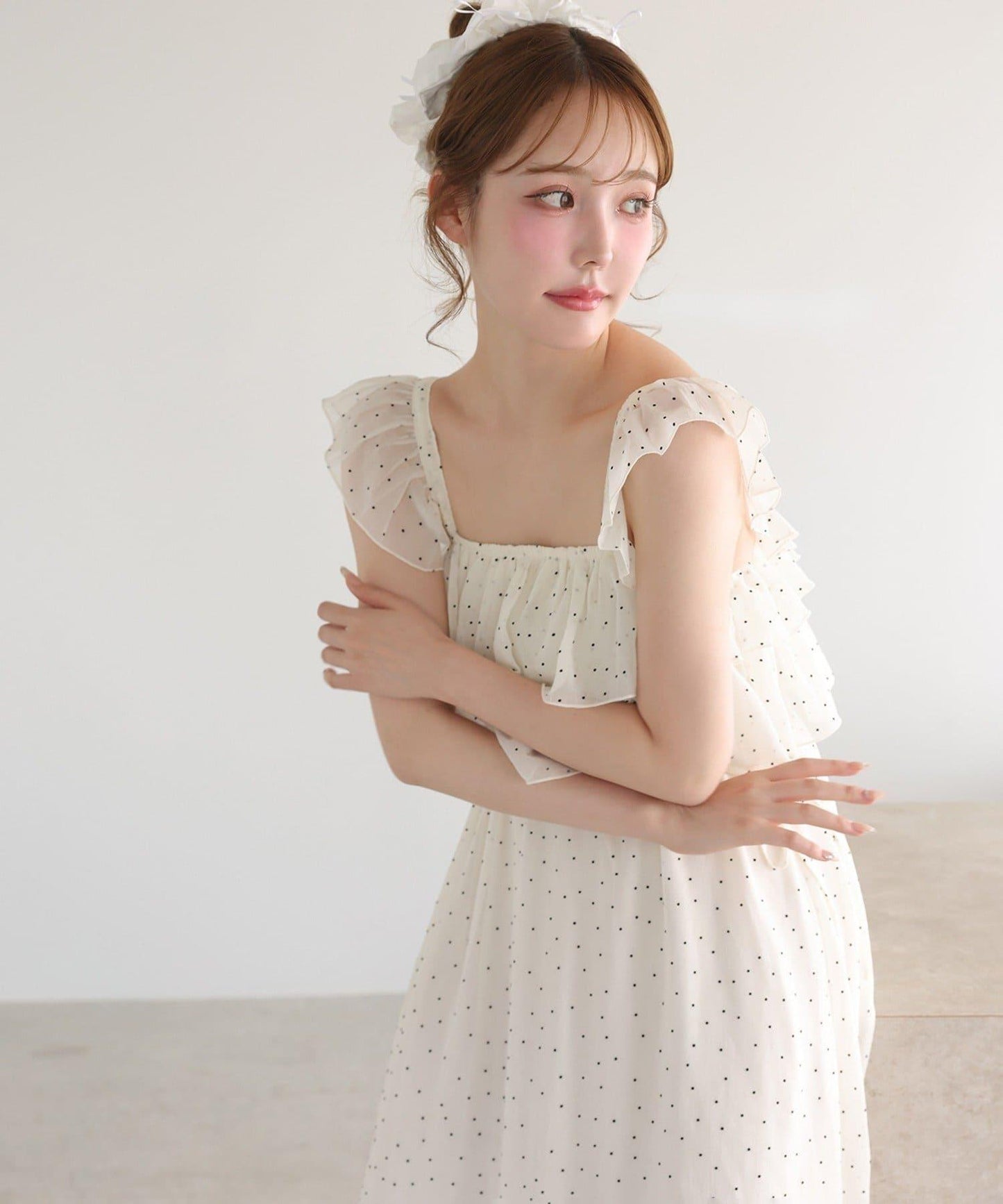 【可以成為天使！？】側邊蝴蝶結荷葉邊吊帶連衣裙