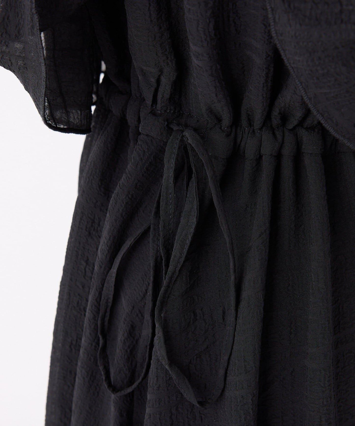 【可以成為天使！？】側邊蝴蝶結荷葉邊吊帶連衣裙