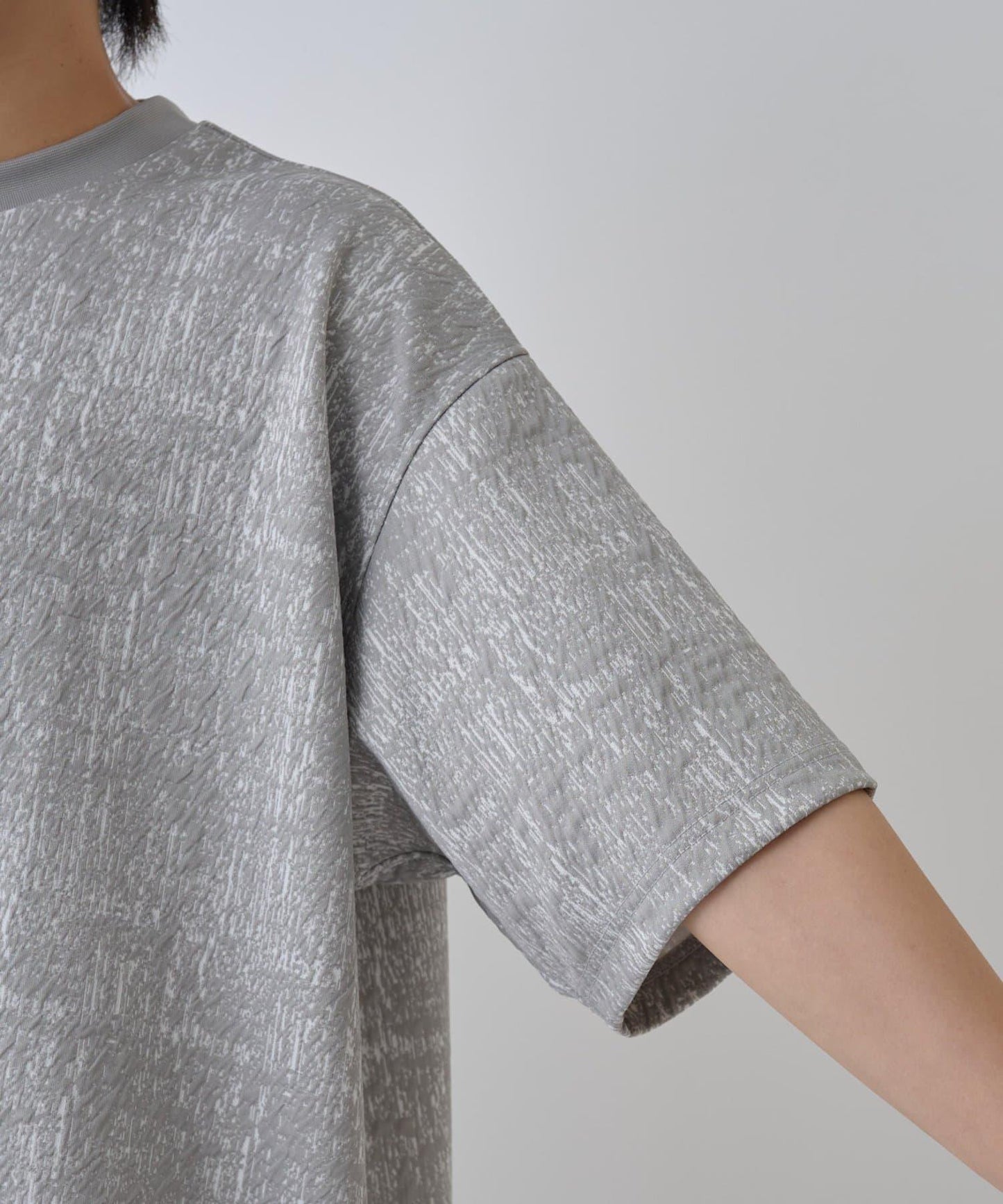 蓬鬆提花短袖T恤