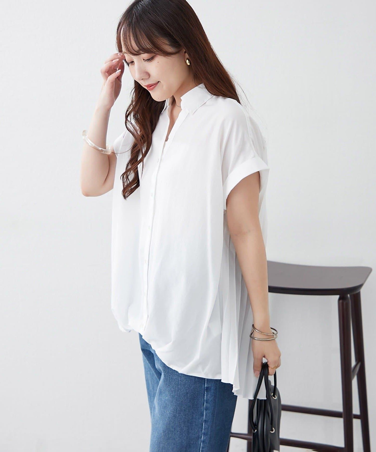 後背褶領口襯衫女裝