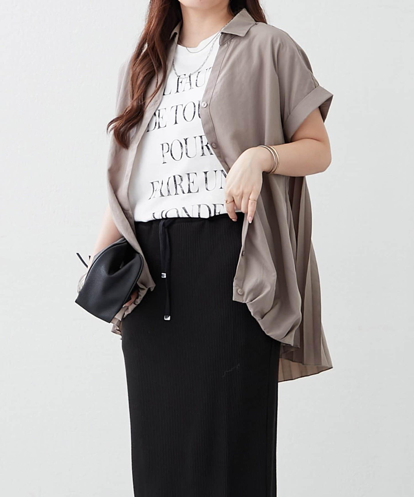 後背褶領口襯衫女裝