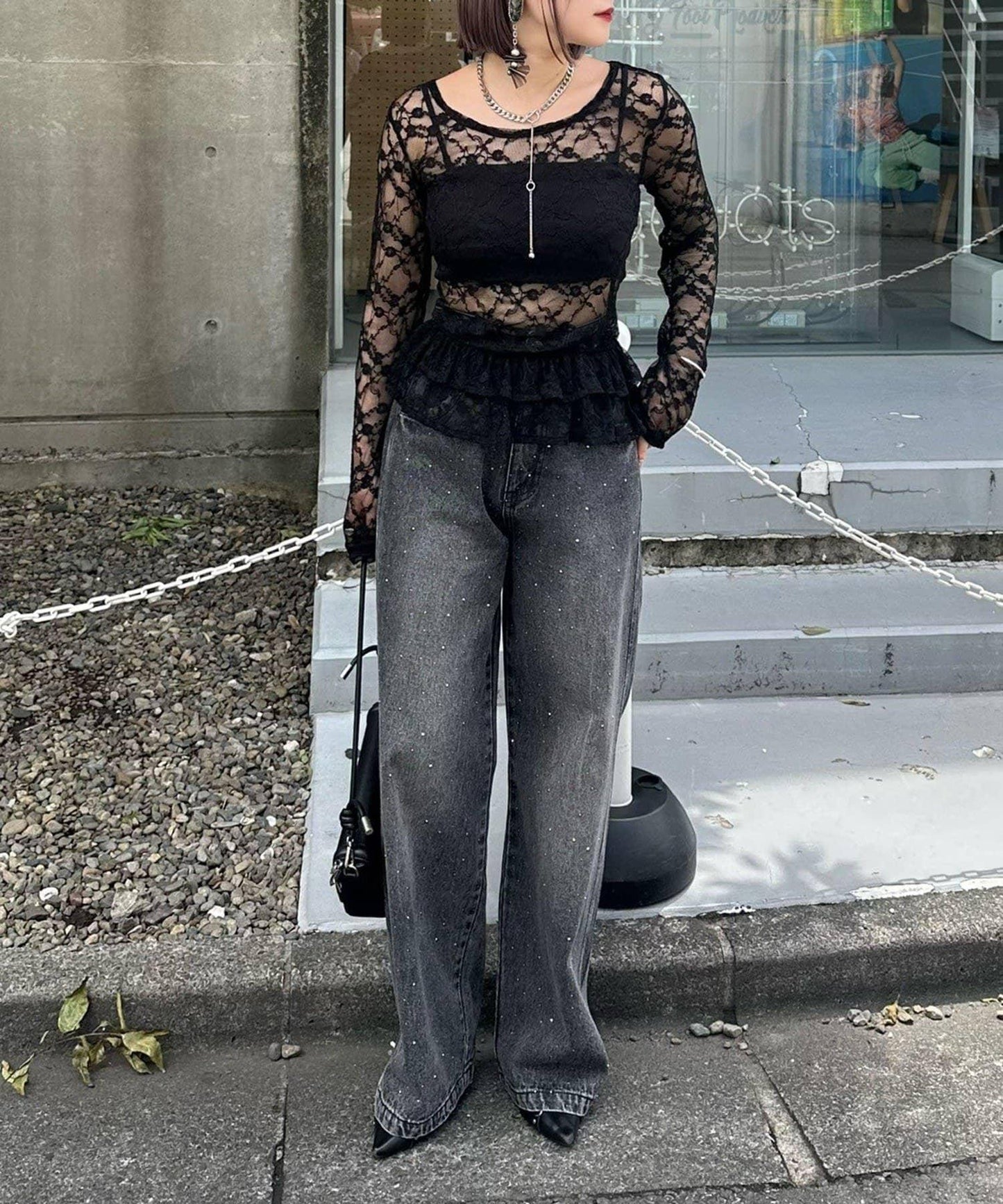 蕾絲蓬蓬袖上衣