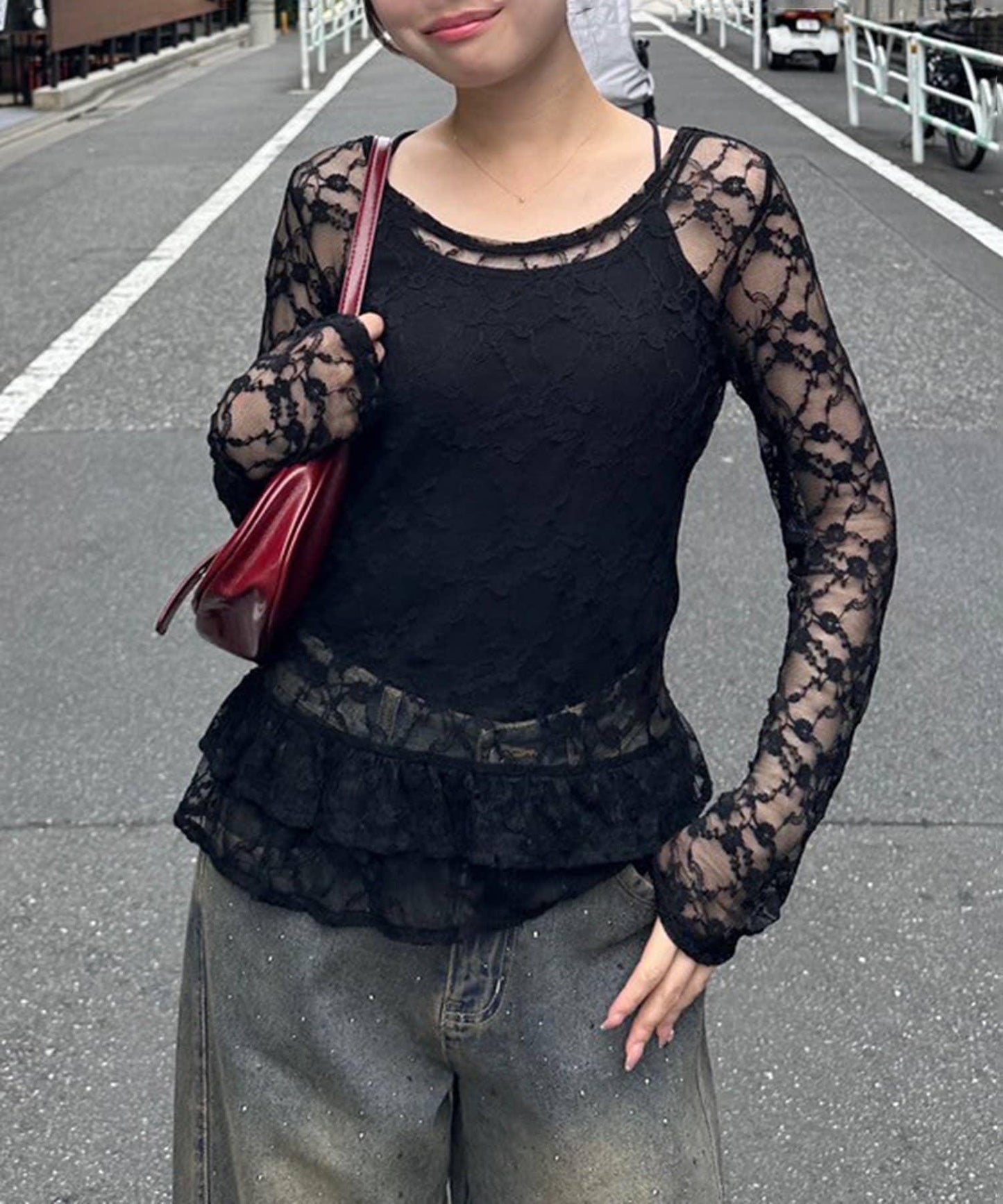 蕾絲蓬蓬袖上衣