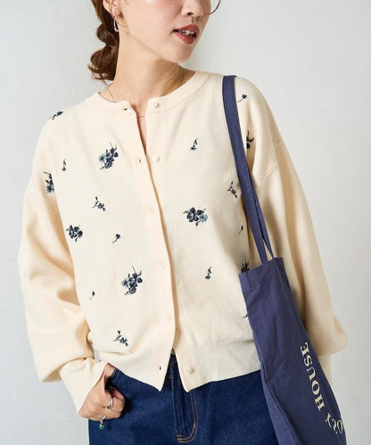 花朵刺繡圓領針織開衫