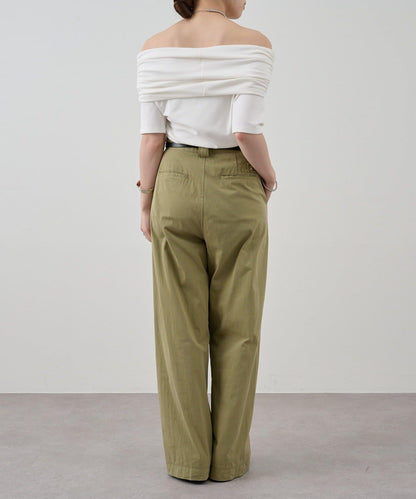 SHENERY 露肩不對稱設計 套頭上衣