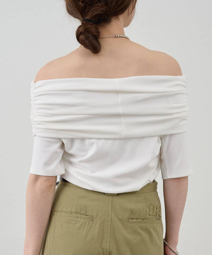 SHENERY 露肩不對稱設計 套頭上衣