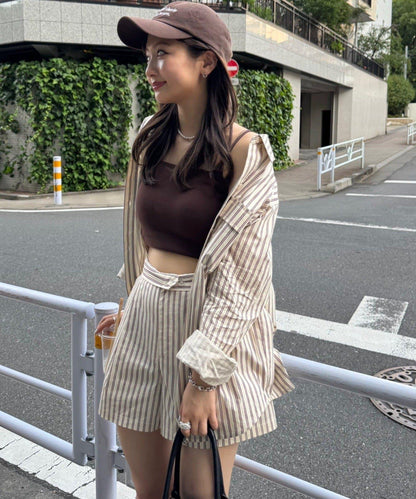條紋襯衫