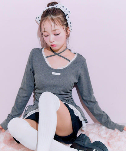 下襬蕾絲吊帶上衣