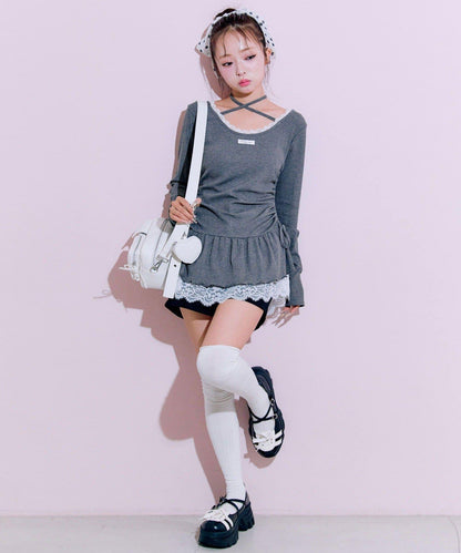下襬蕾絲吊帶上衣