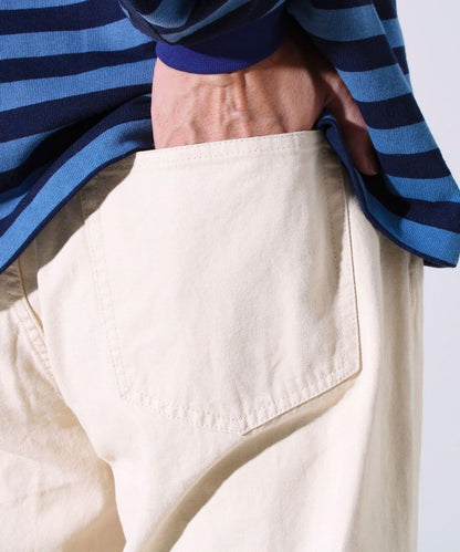 【寬鬆愛好者必看】鴨絨地寬鬆剪裁褲