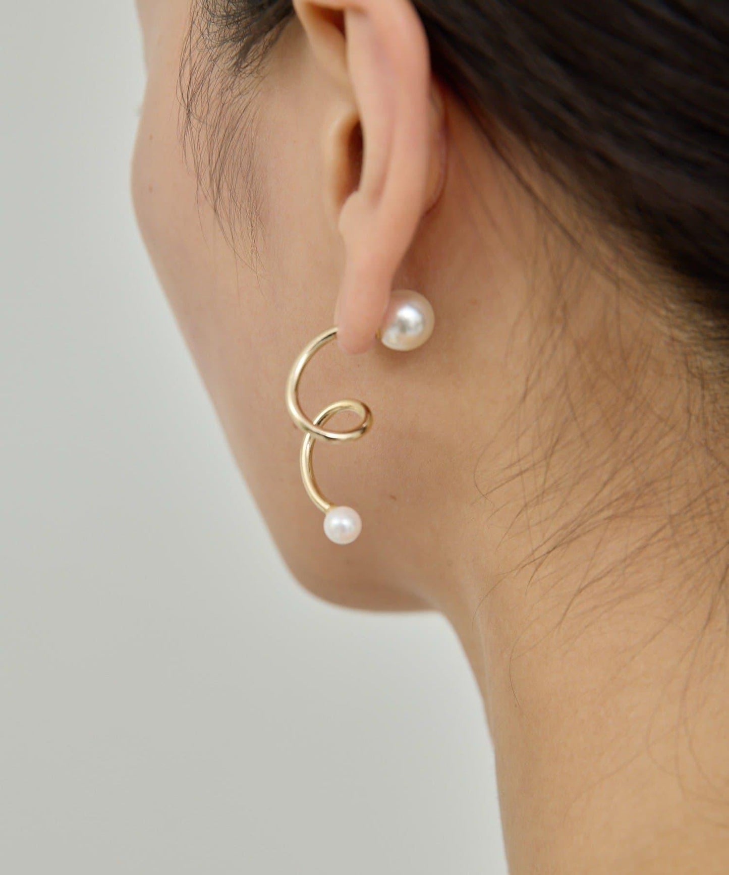 螺旋珍珠耳釘
