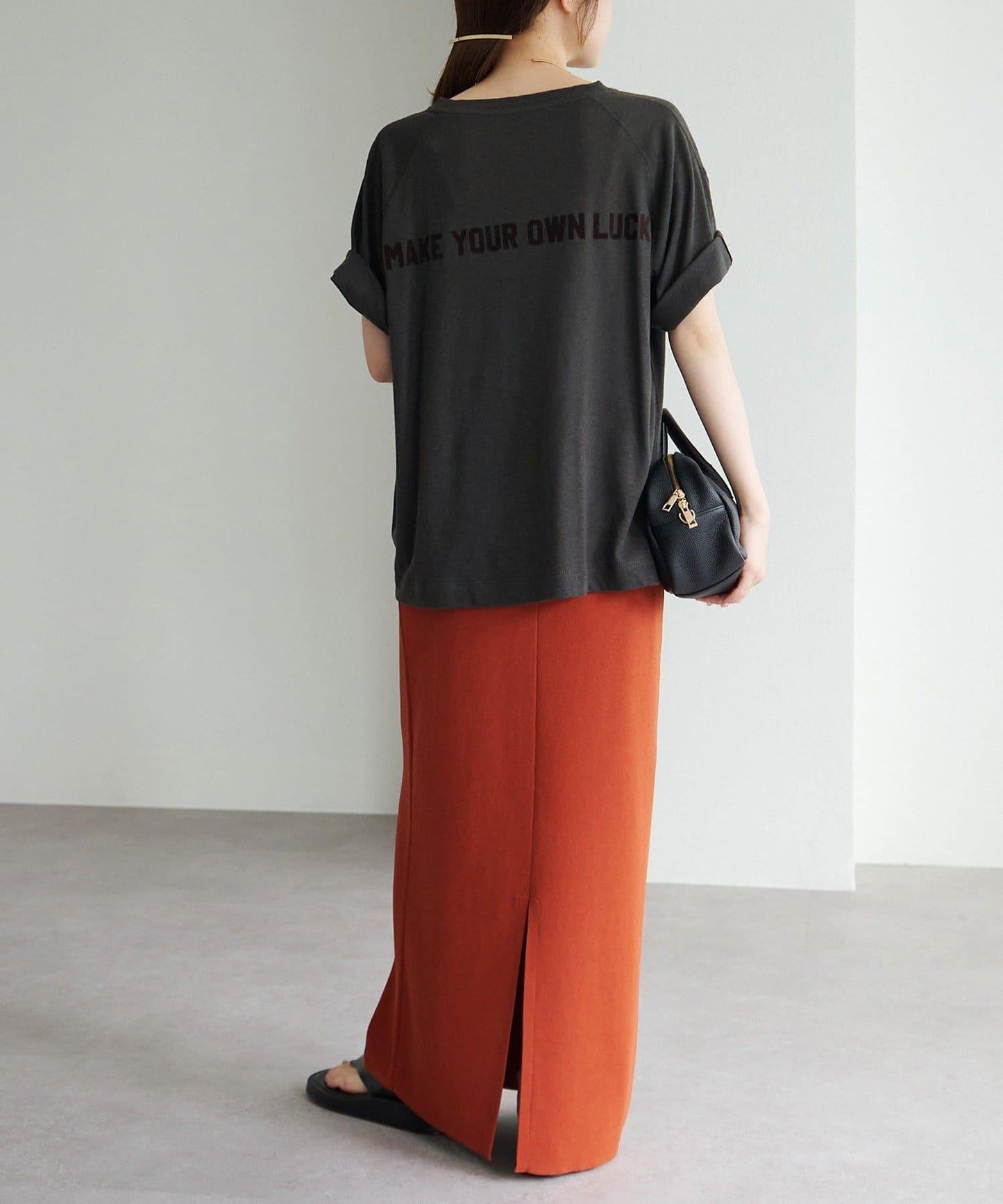 Logo刺繡×絨布印花亞麻混棉T恤