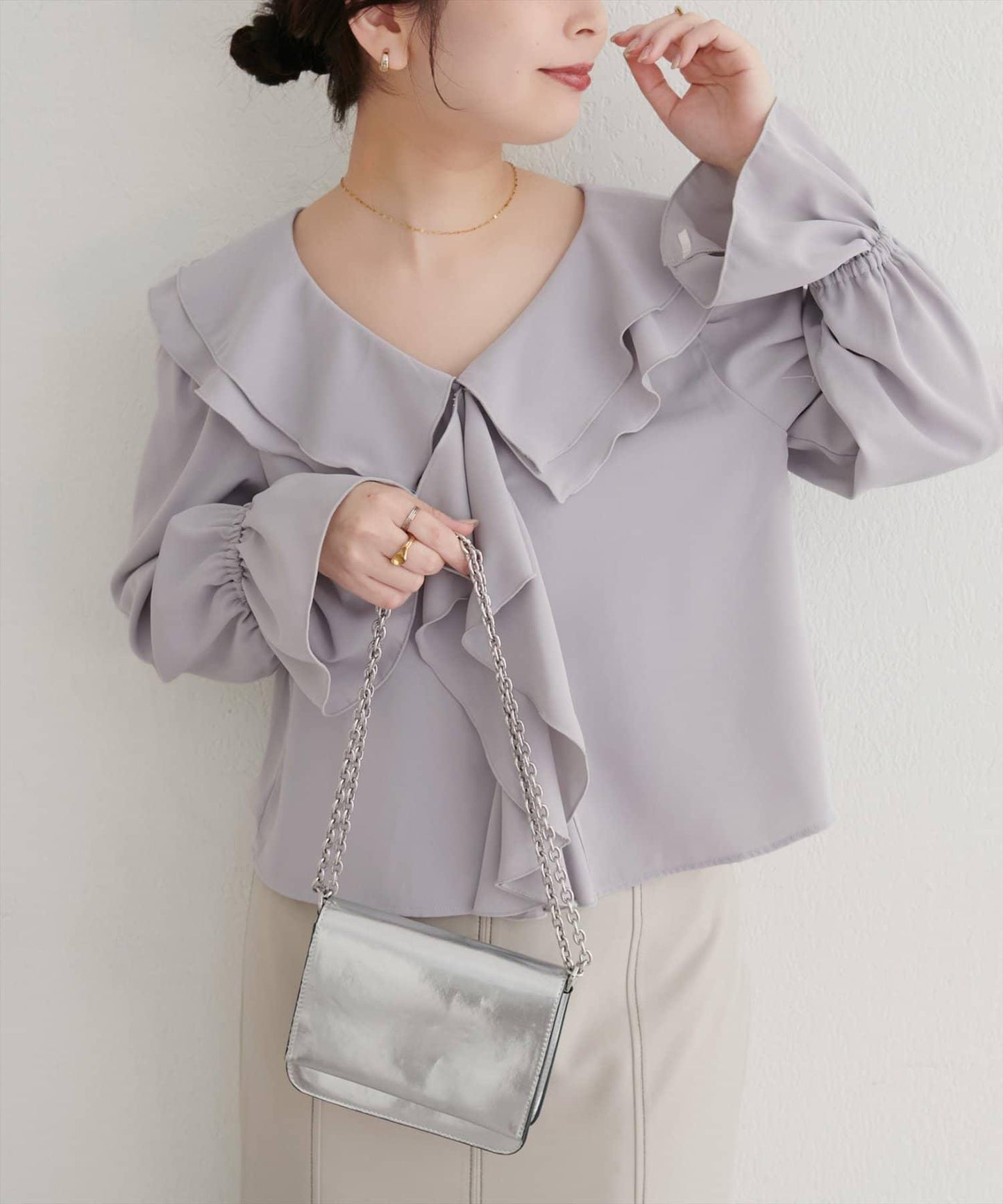 【限定】荷葉領糖果袖襯衫