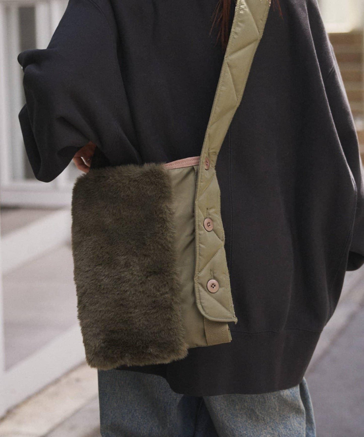 【PALCLOSET限定】羊毛切換肩揹包