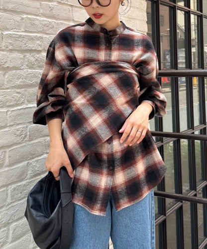 【隨心搭配】附圍巾的蓬鬆袖格紋襯衫