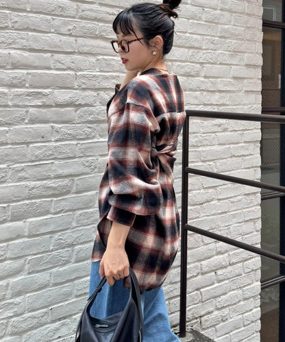 【隨心搭配】附圍巾的蓬鬆袖格紋襯衫