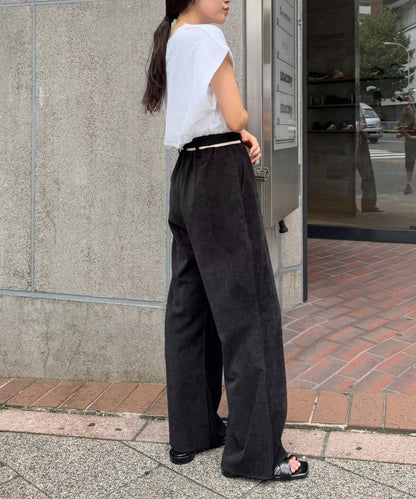 【提升時尚感】絨面綁帶闊腿褲