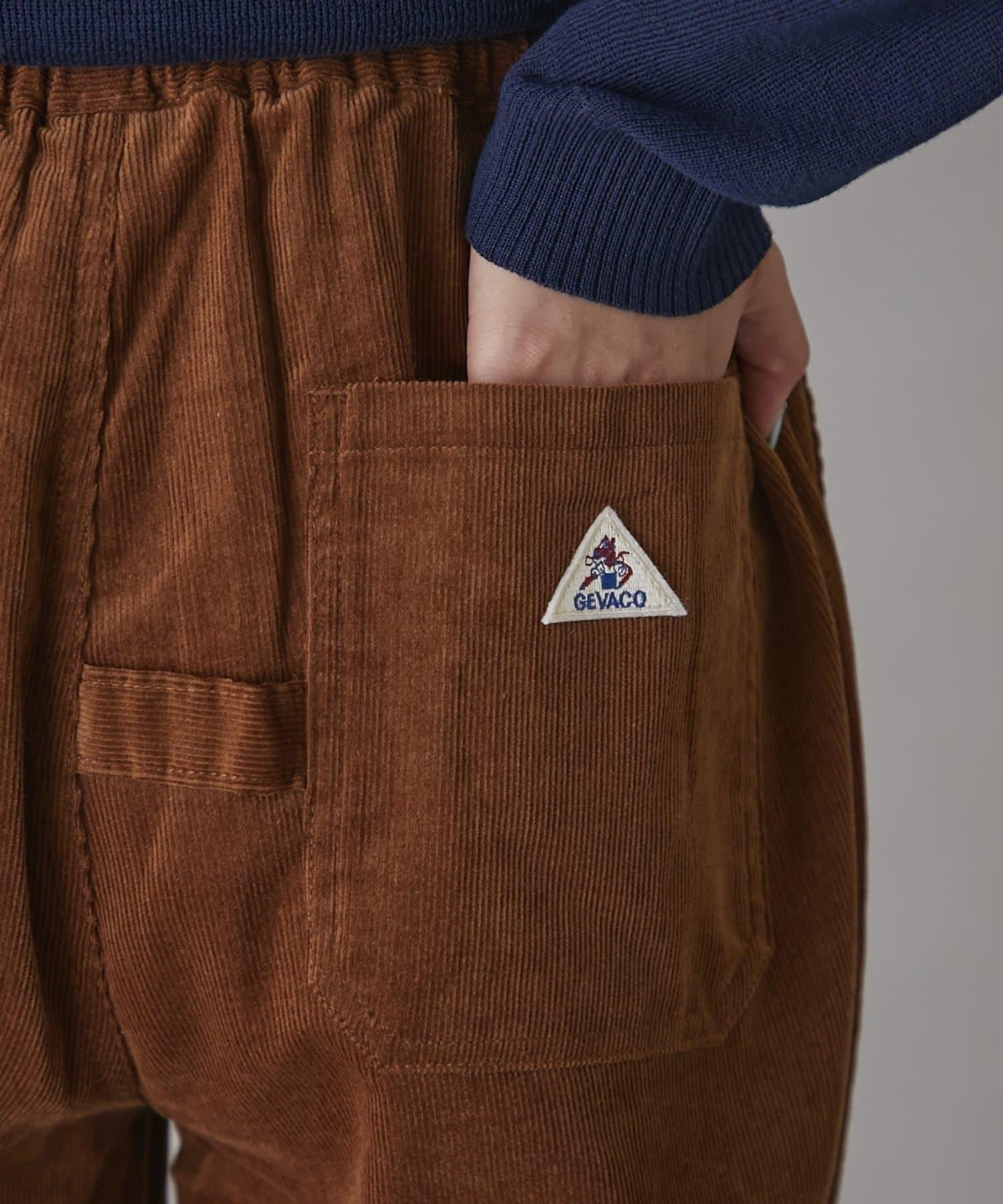 GEVACO燈芯絨寬鬆休閒褲