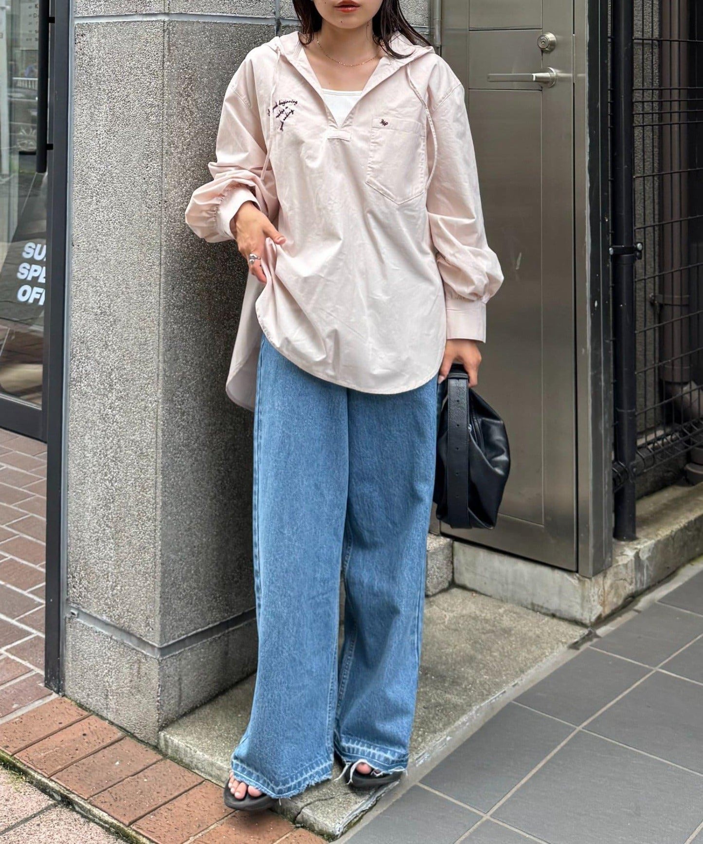 Logo刺繡領帶帽衛衣