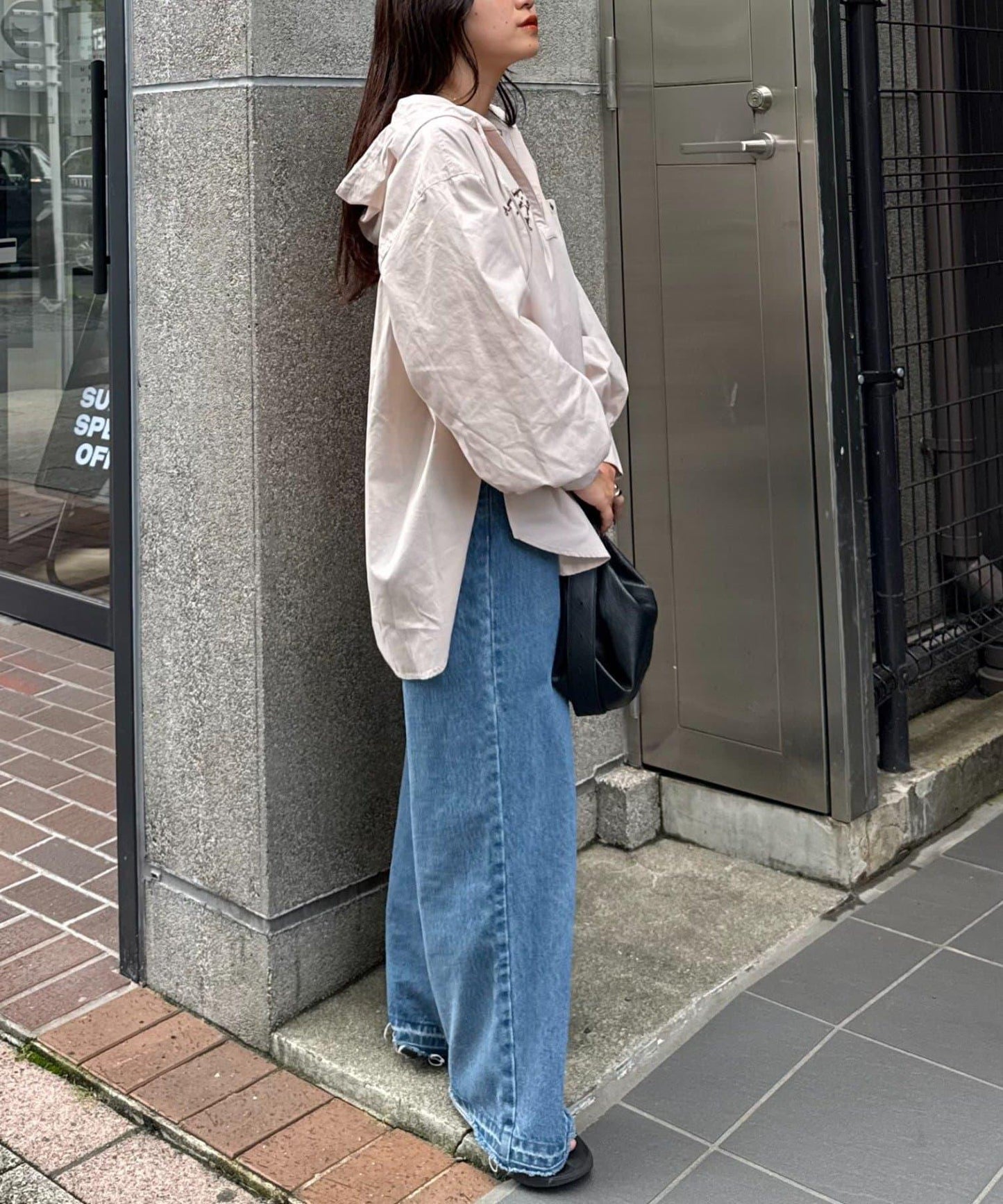 Logo刺繡領帶帽衛衣