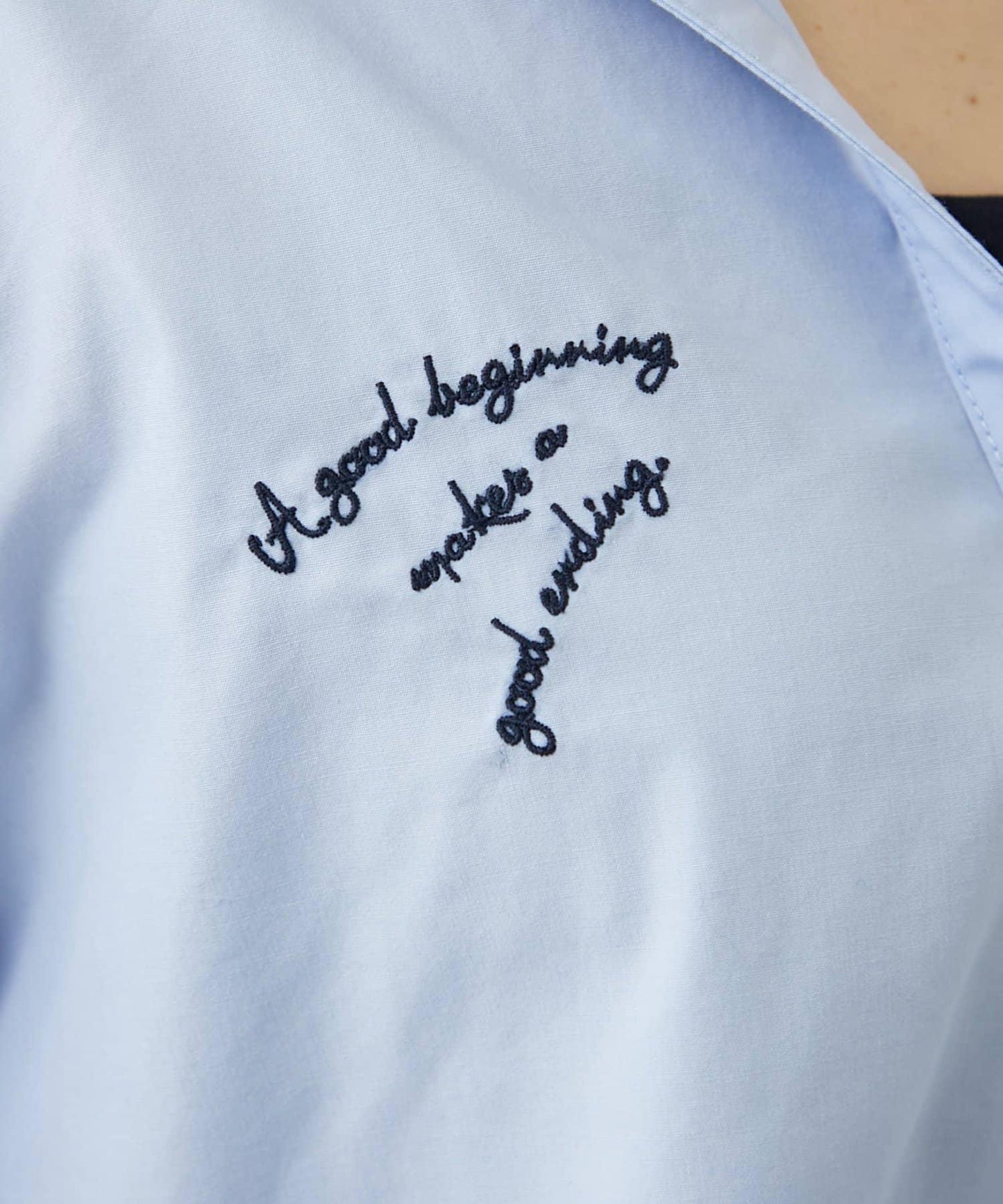 Logo刺繡領帶帽衛衣