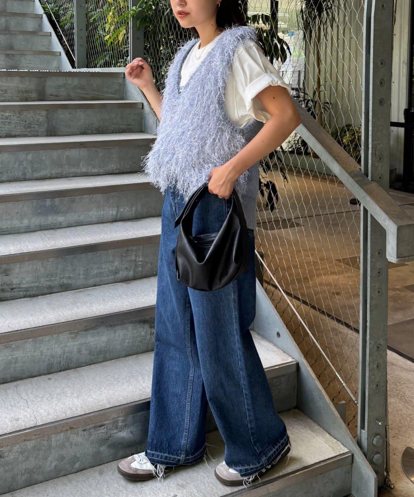 V領環形流蘇馬甲