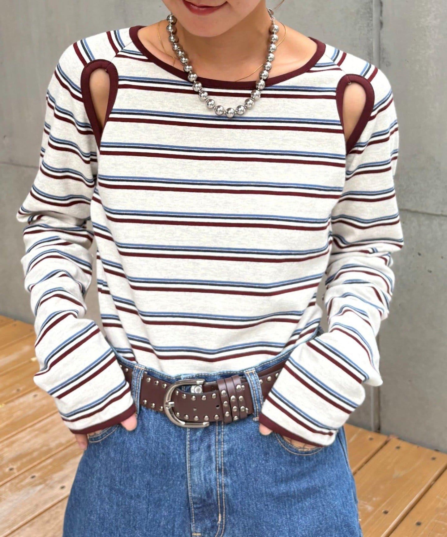 H.S剪裁露肩多功能T恤