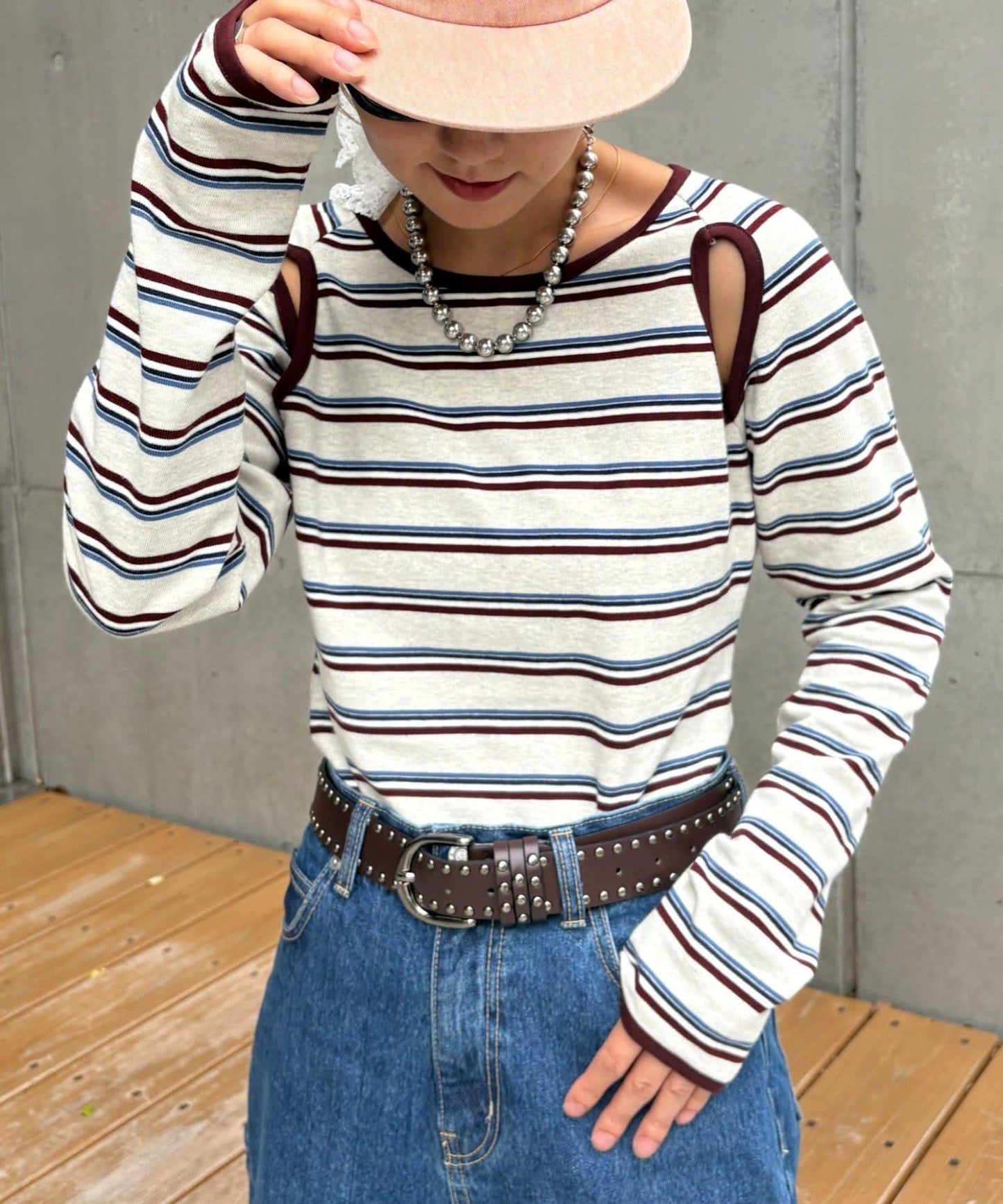 H.S剪裁露肩多功能T恤