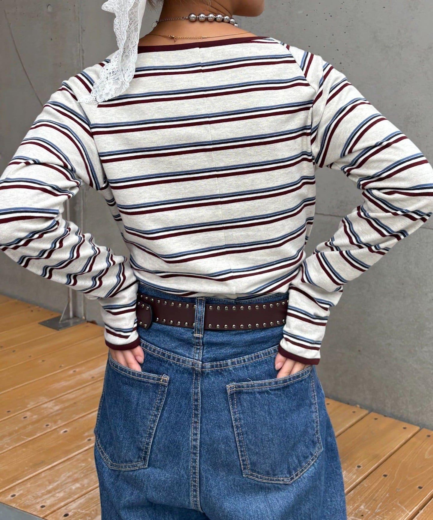 H.S剪裁露肩多功能T恤