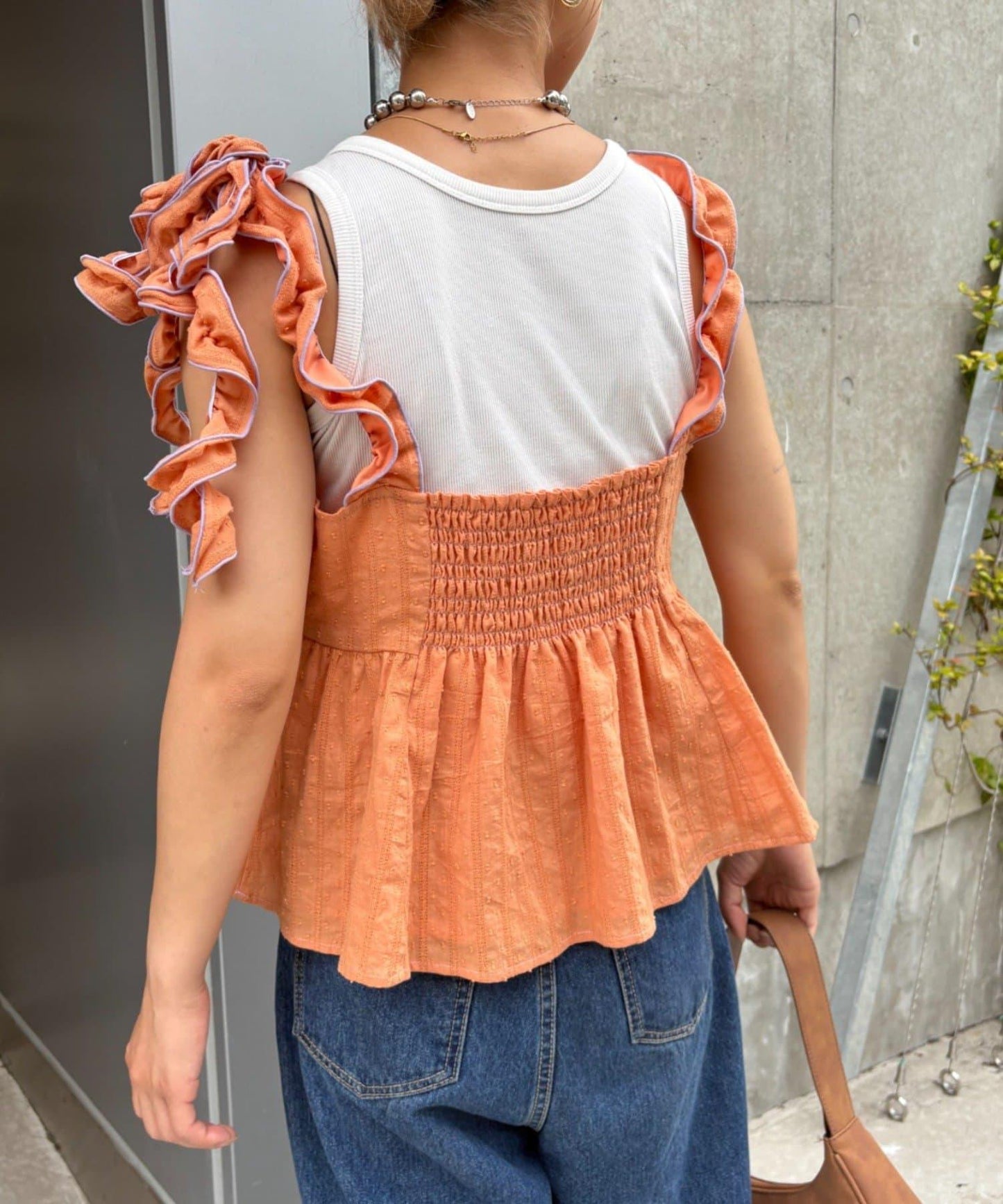 H.S豆點荷葉邊吊帶背心