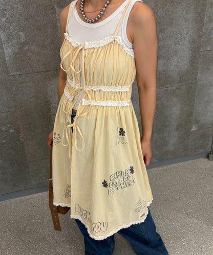 H.S塗鴉風印花蕾絲背心連衣裙