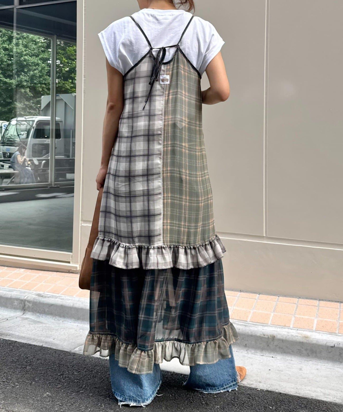 H.S透明格紋拼接吊帶連衣裙