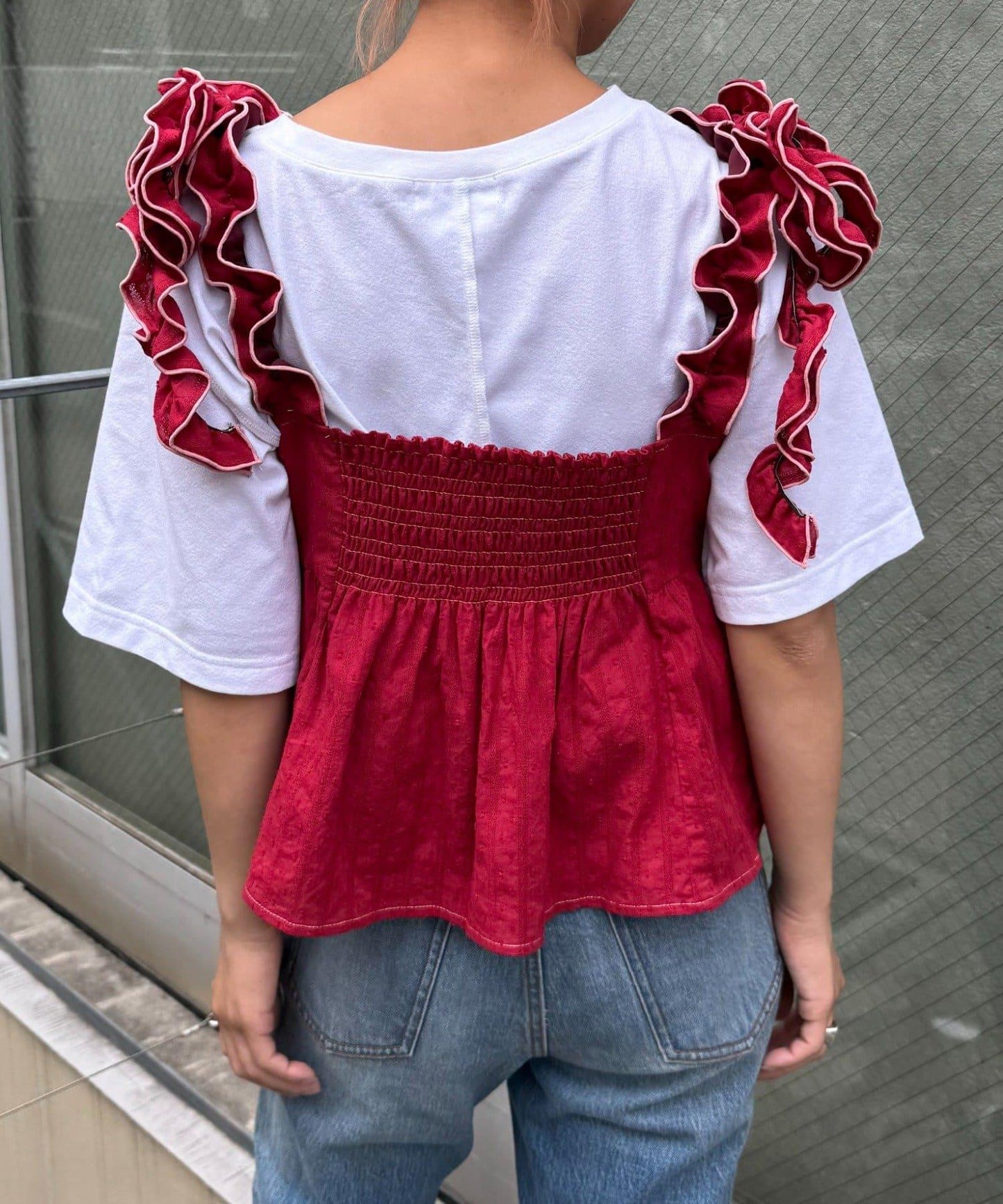 H.S豆點荷葉邊吊帶背心