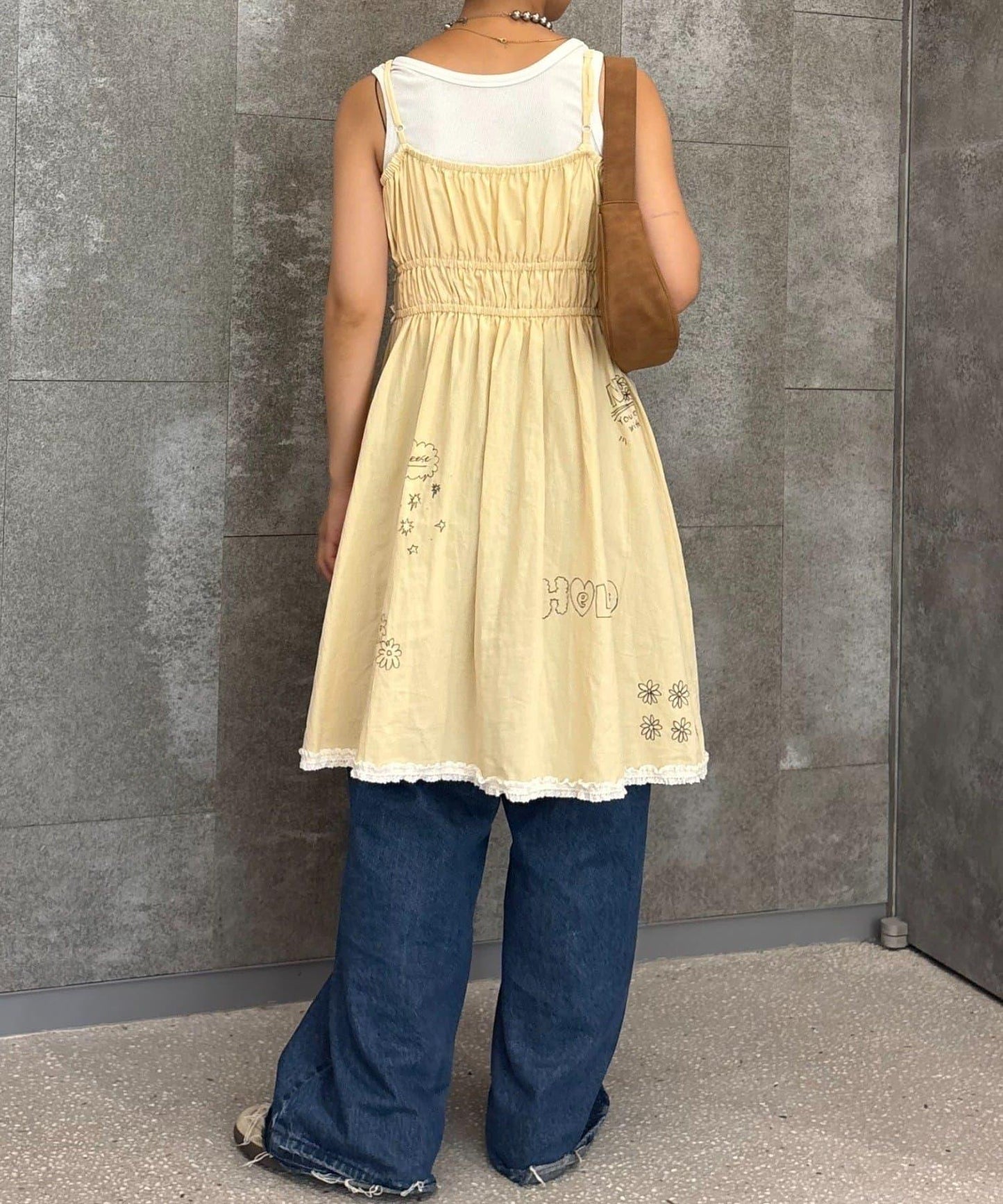 H.S塗鴉風印花蕾絲背心連衣裙