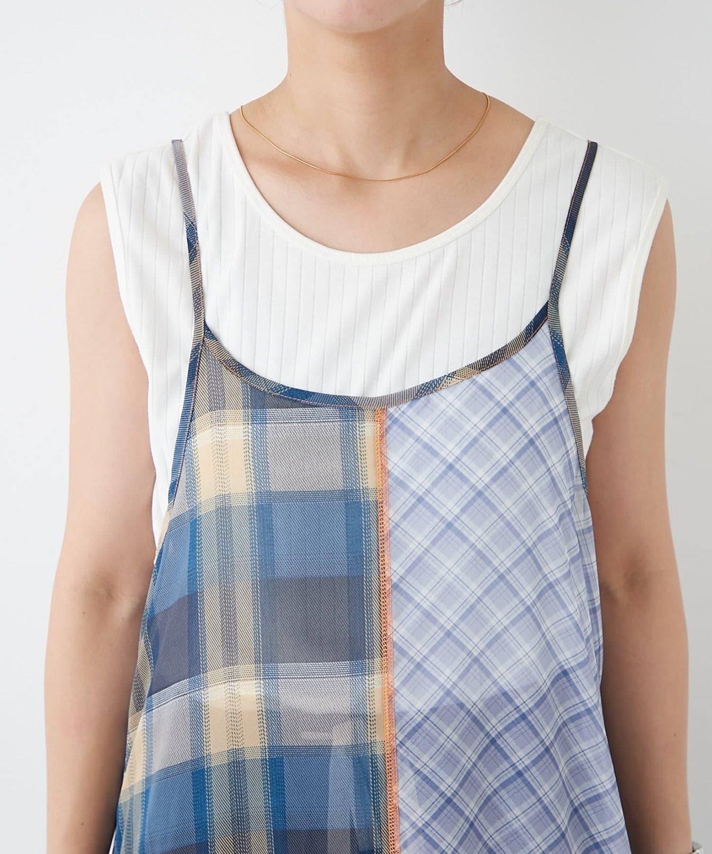 H.S透明格紋拼接吊帶連衣裙