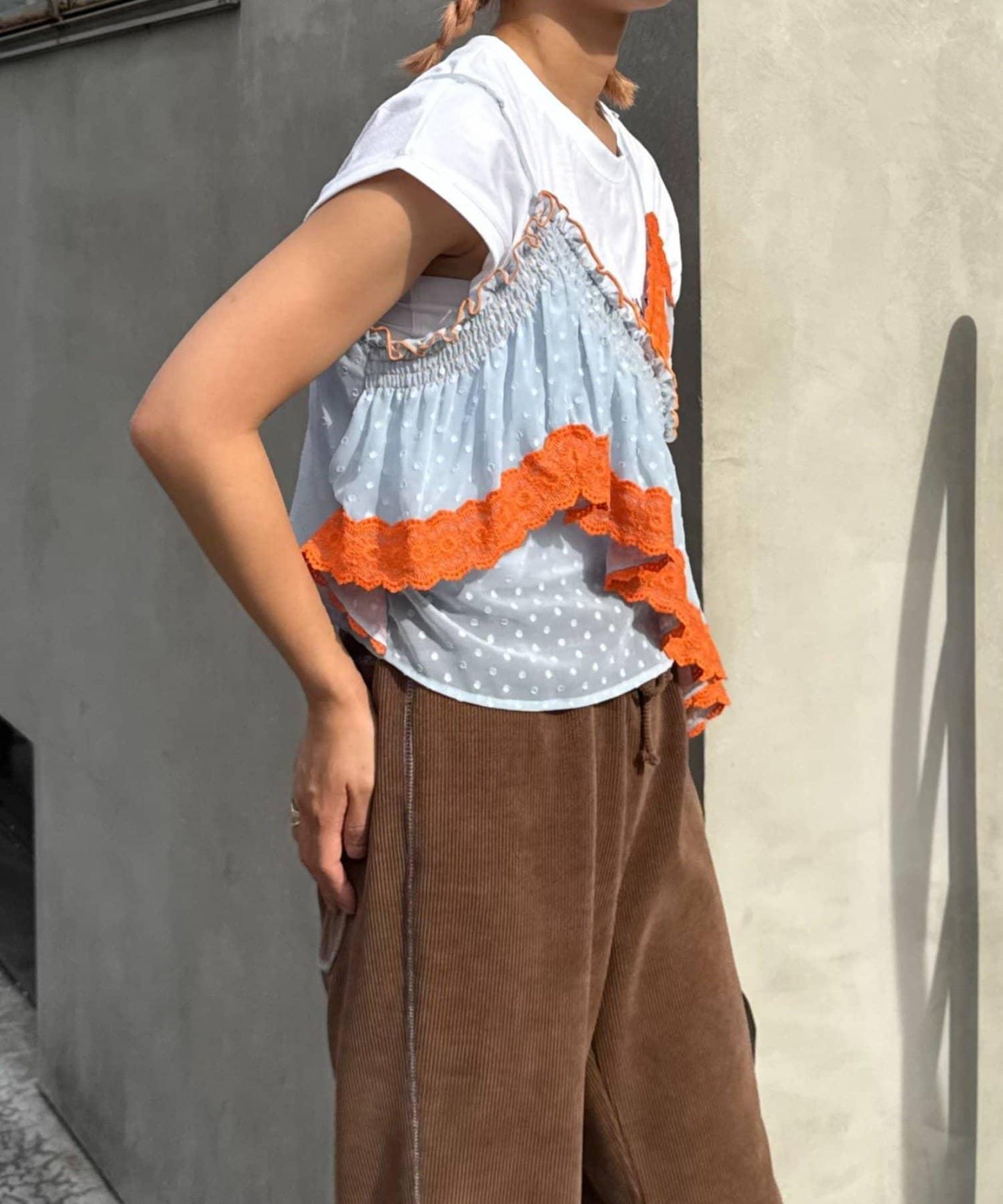 H.S不對稱荷葉邊圓點蕾絲吊帶