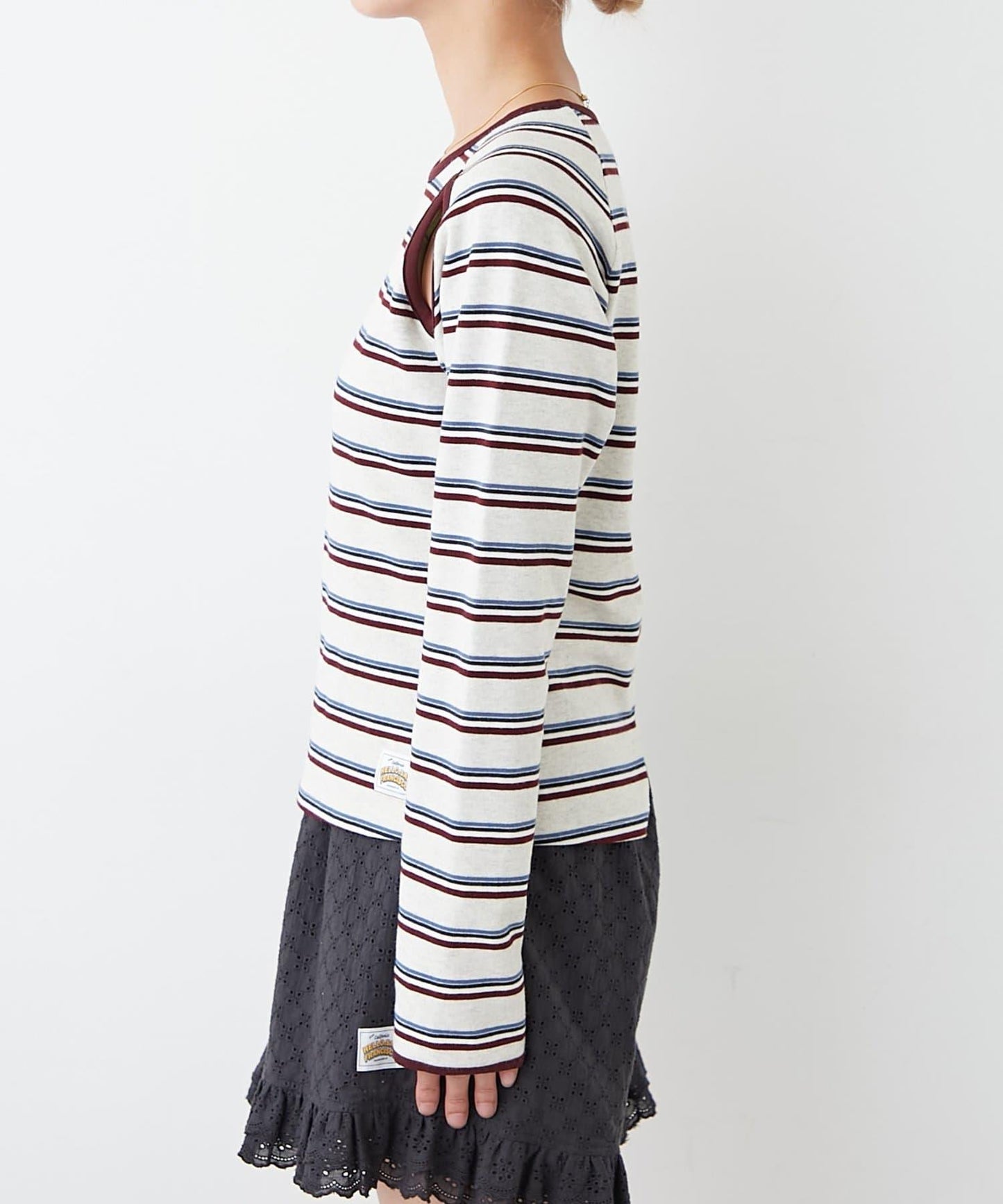 H.S剪裁露肩多功能T恤