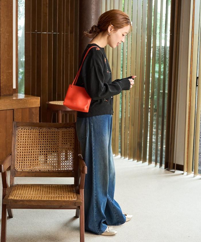 花朵刺繡圓領針織開衫