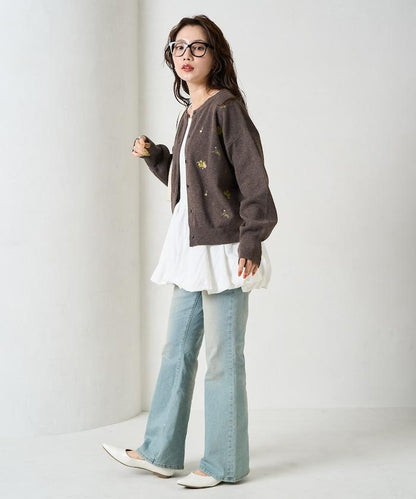 花朵刺繡圓領針織開衫