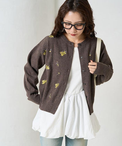 花朵刺繡圓領針織開衫