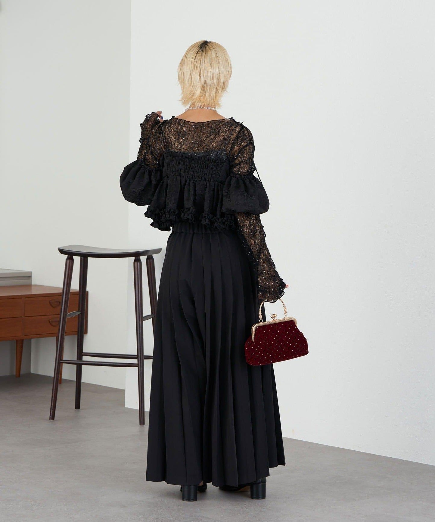 【Ciaopanic】【Lumé】一字肩荷葉邊吊帶上衣