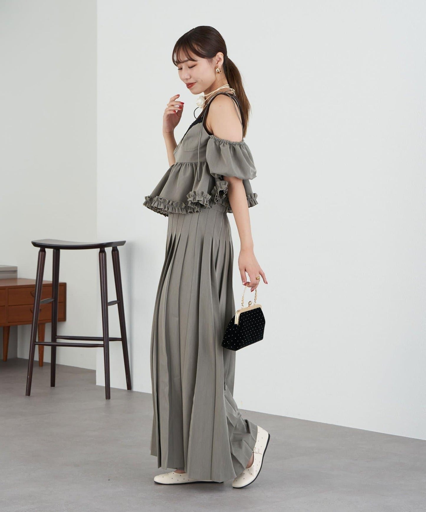 【Ciaopanic】【Lumé】一字肩荷葉邊吊帶上衣