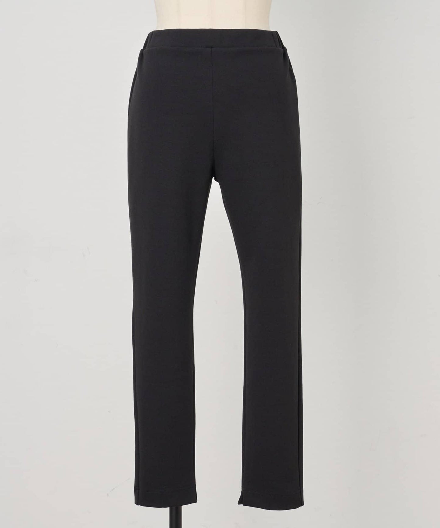 8/3(星期日)12點《15 quinze》棉滌寬鬆錐形褲