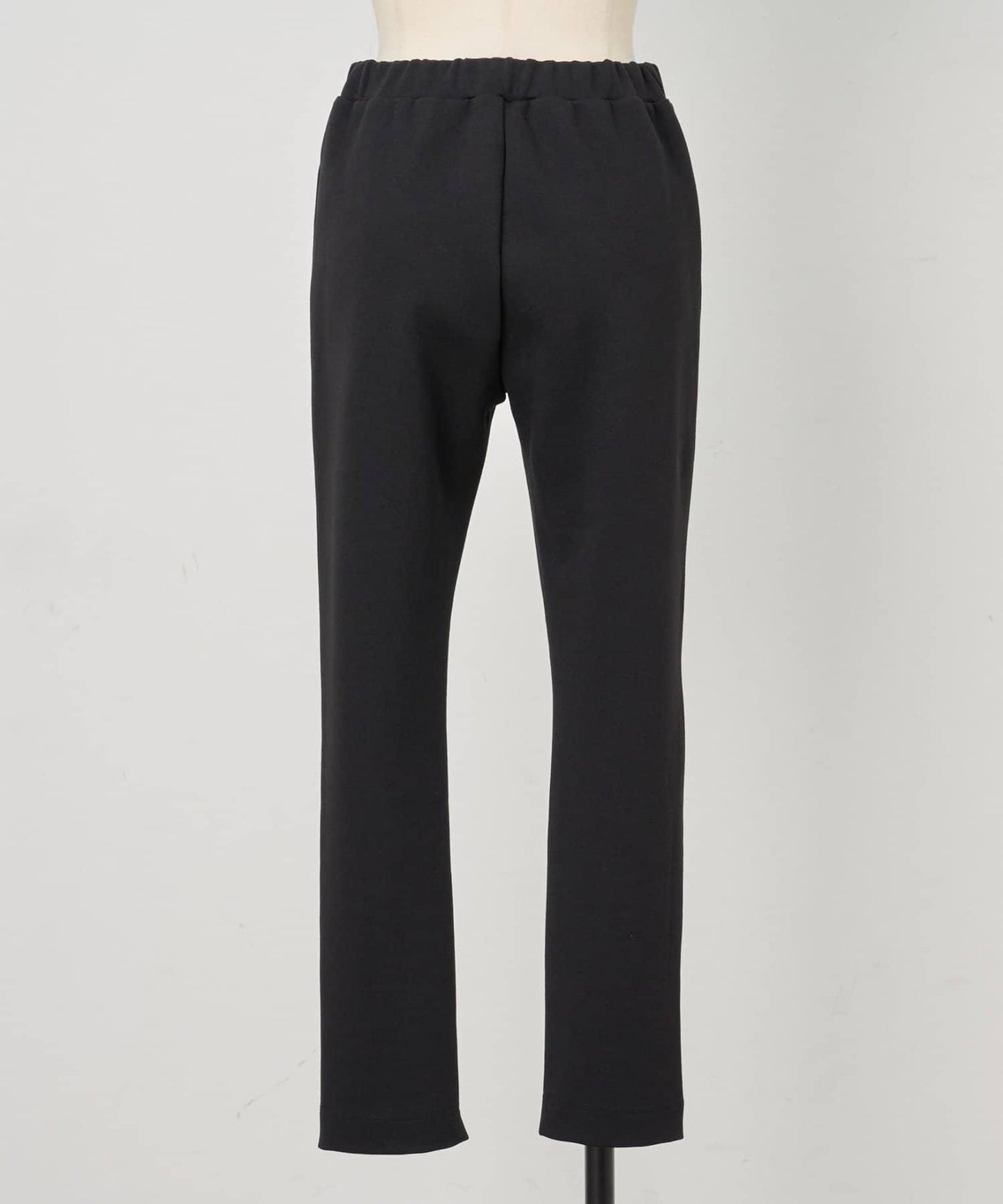 8/3(星期日)12點《15 quinze》棉滌寬鬆錐形褲