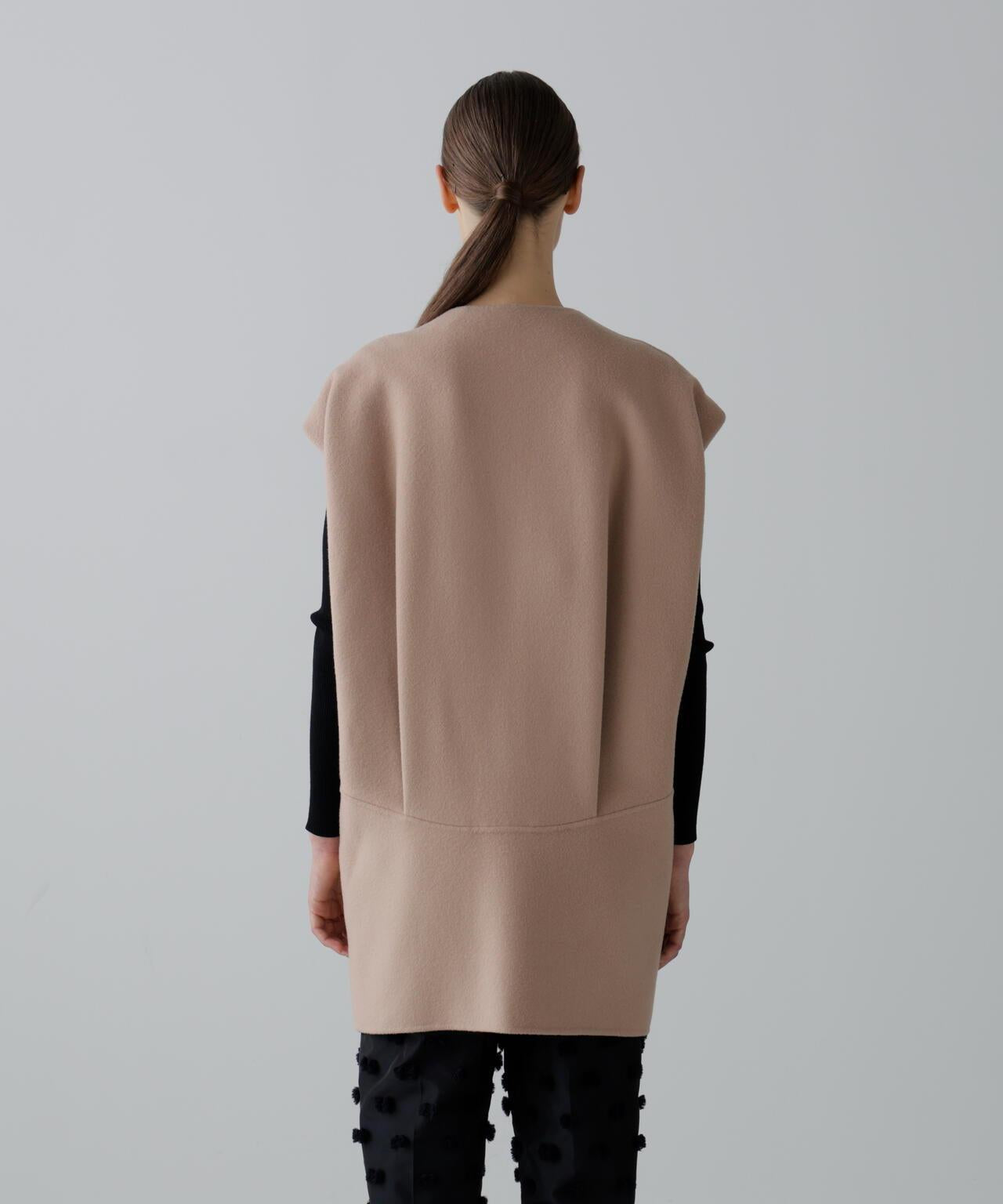 固體羊毛無領開衫