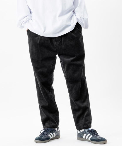 基礎款剪裁 燈芯絨 休閒褲