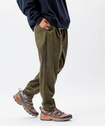 基礎款剪裁 燈芯絨 休閒褲